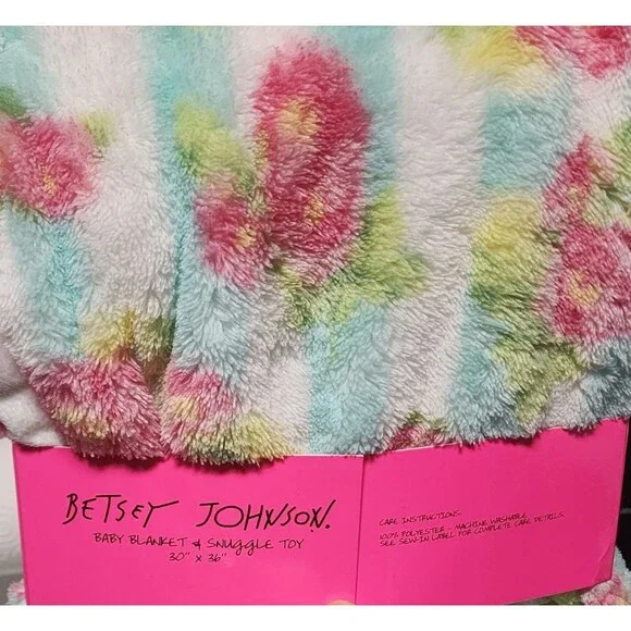 Betsey Johnson Baby Blanket & Snuggle Toy NEW - Picture 5 of 7
